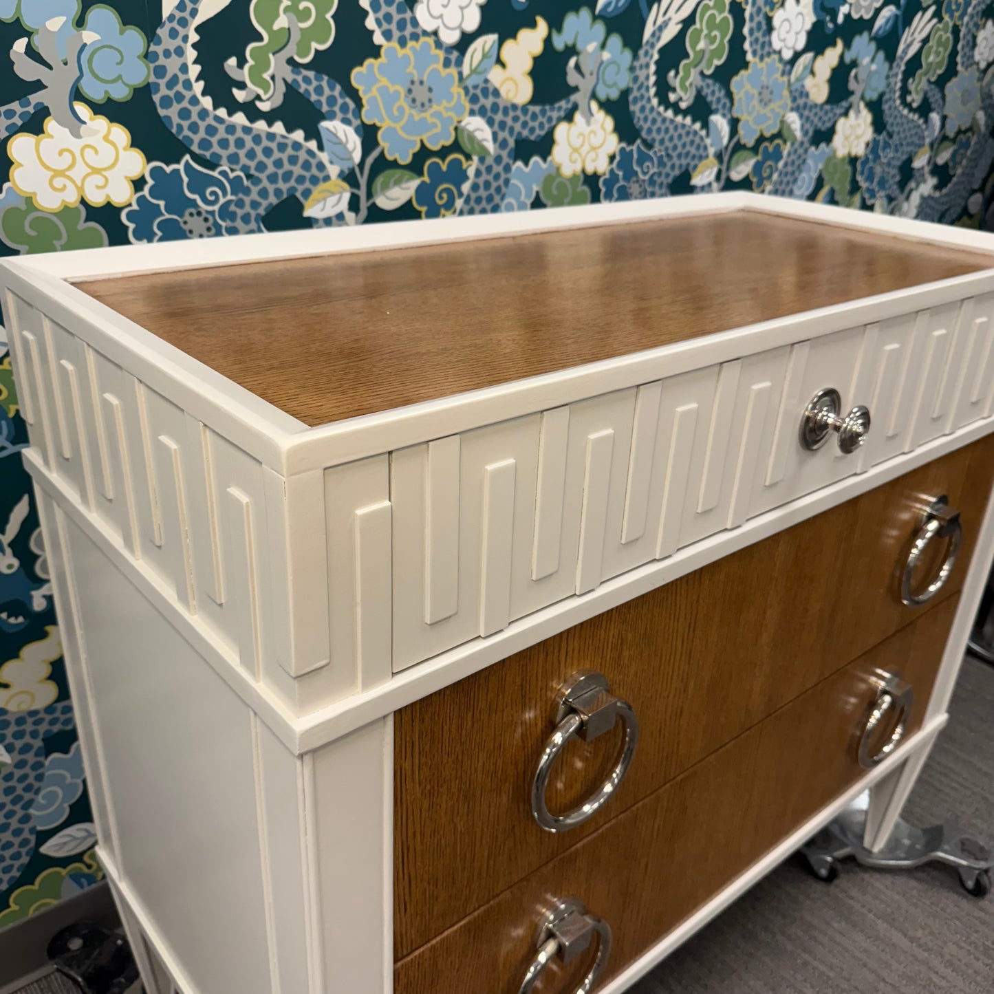 Global Views Transitional Modern 3-Drawer Chest