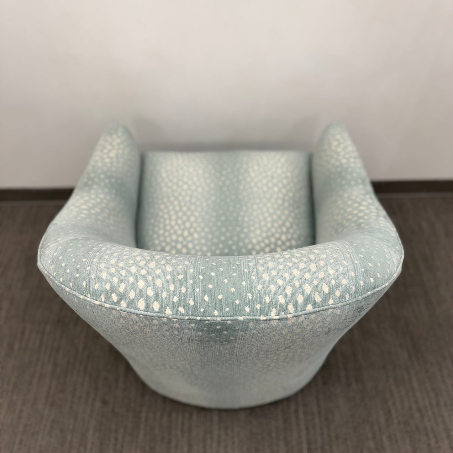 Upholstered Swivel Barrell Chair