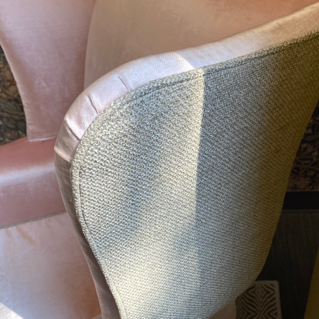 Paysage Home Pink Velvet Wing Chair