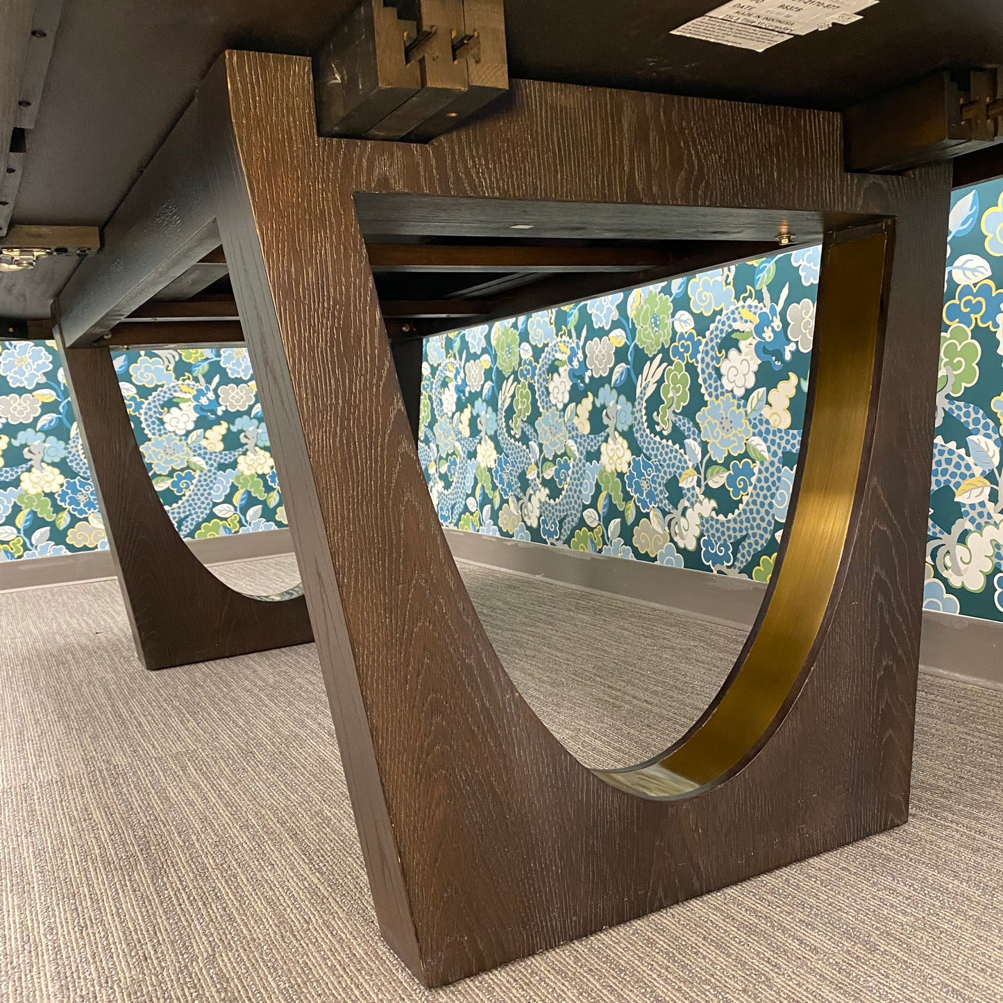 Lexington Furniture "Verbatim" Dining Table