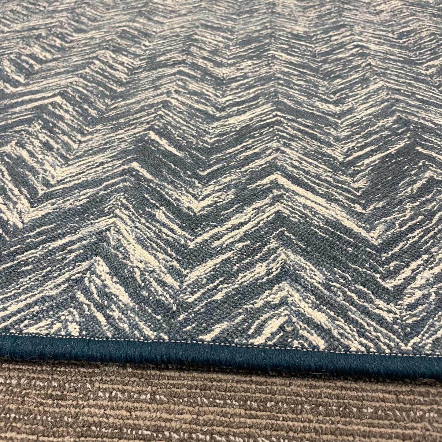 "Terraza Denim" 100% Wool Rug - 9" x 7"