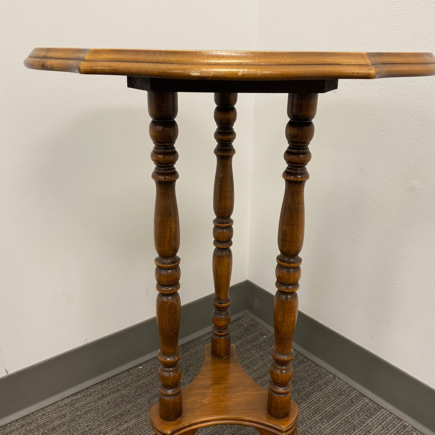 Vintage Scalloped Side Table