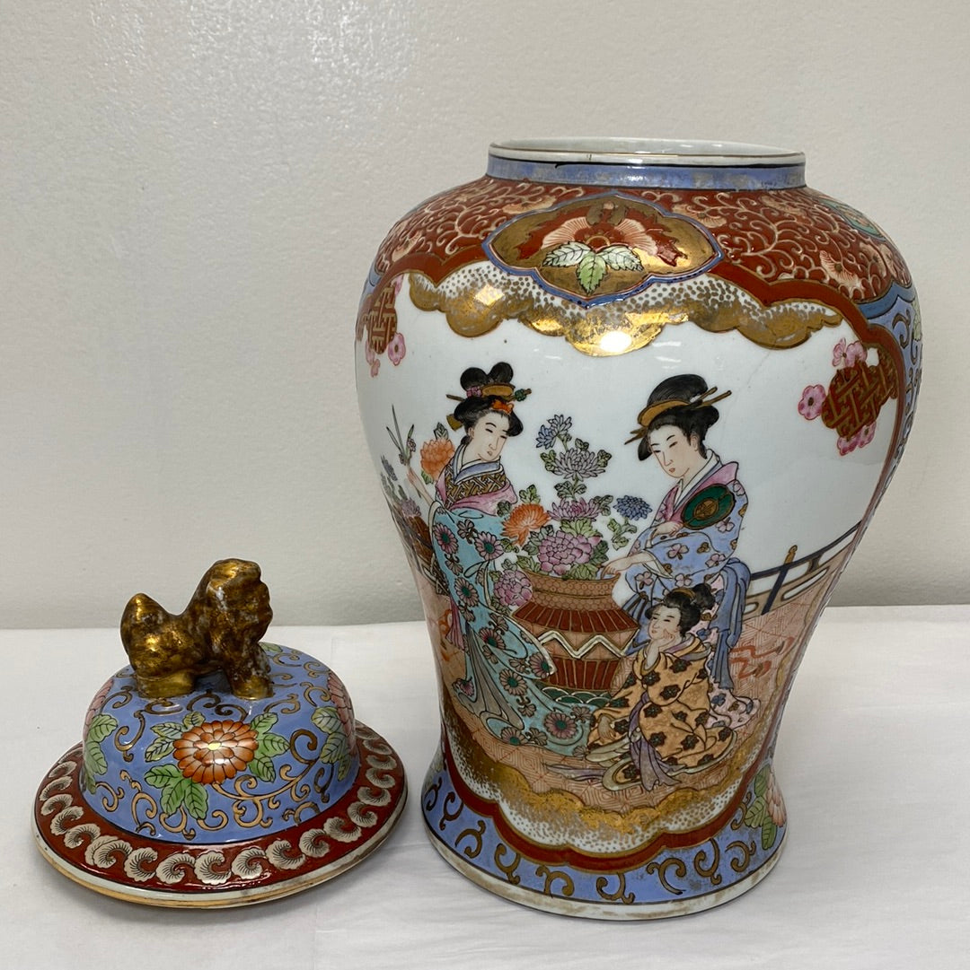 Hand-painted Japanese Porcelain Vase