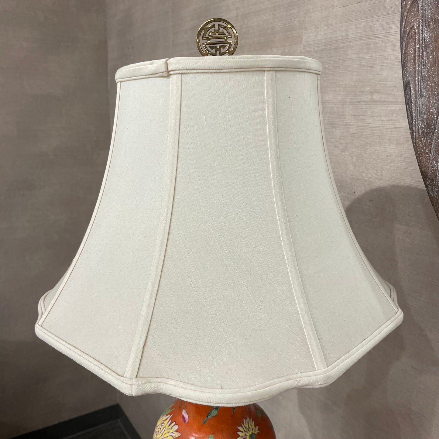 Vintage Chrysanthemum Orange Temple Jar Lamp