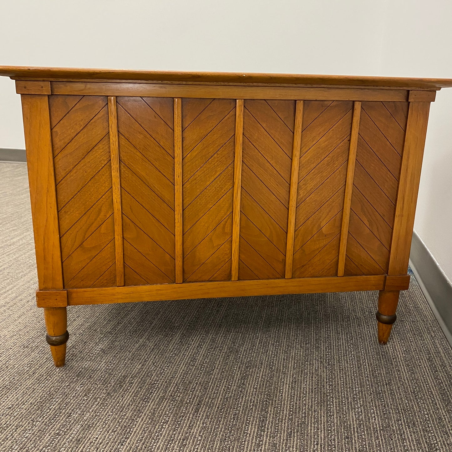 Vintage Midcentury "Sophisticate" Side Table by Tomlinson