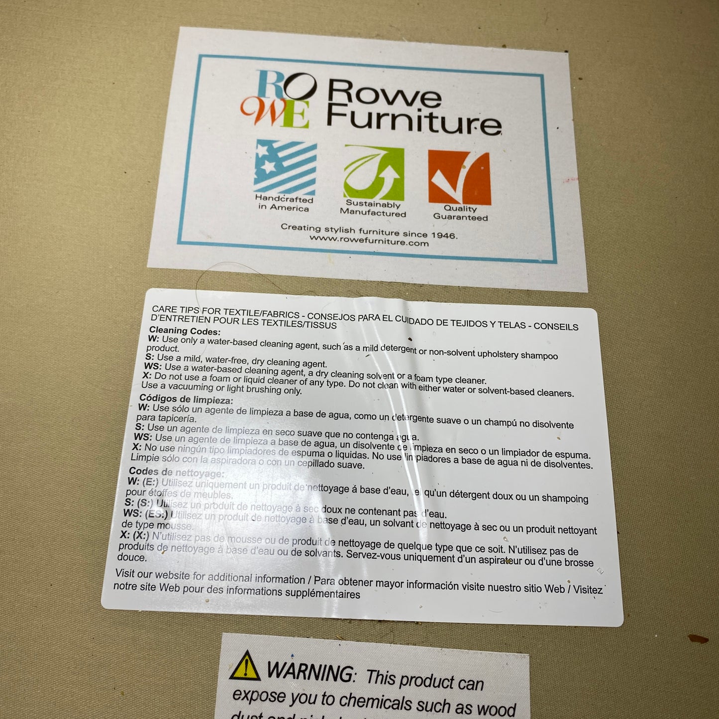 Rowe Furniture 2-Cushion Sofa
