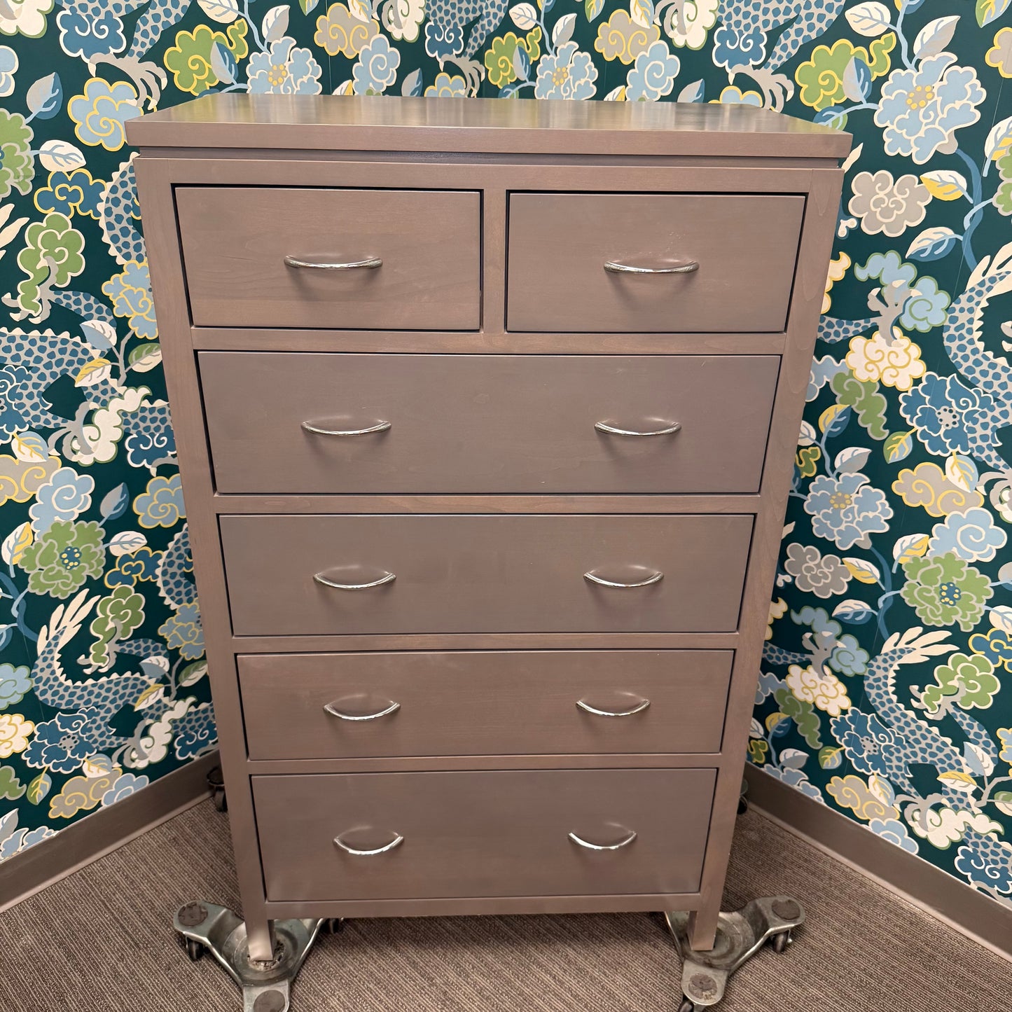 Solid Wood 6-Drawer Dresser