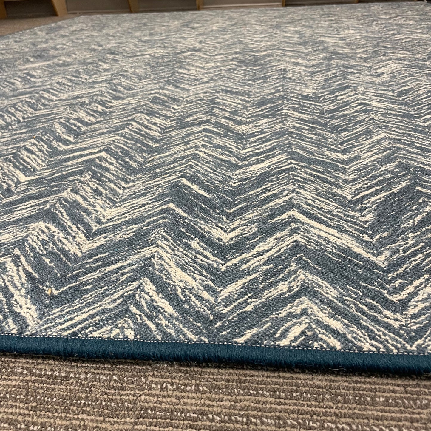 "Terraza Denim" 100% Wool Rug - 9" x 7"