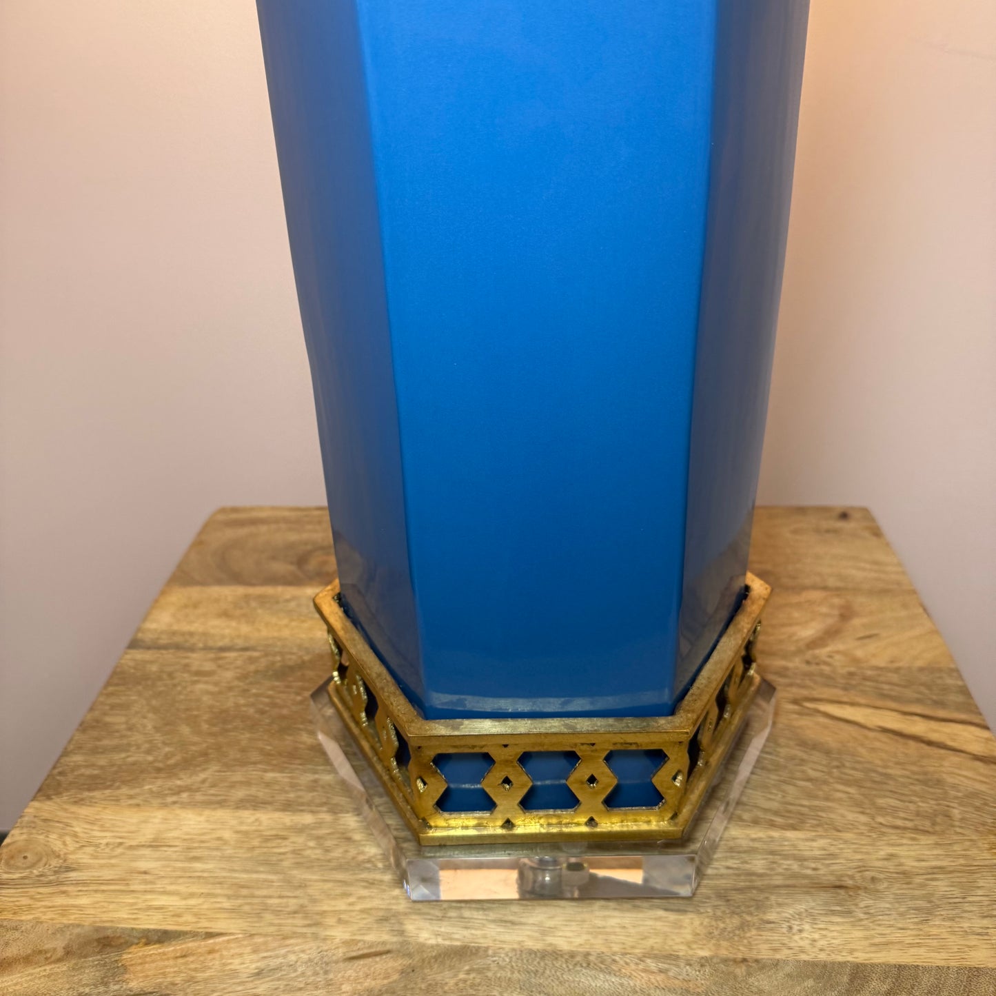 Chelsea House "Miriam" Lamp